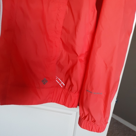 Columbia Rain Jacket - Picture 7 of 7